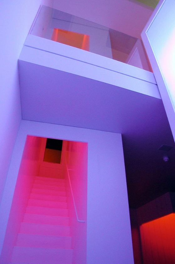 bottom-staircase-colour